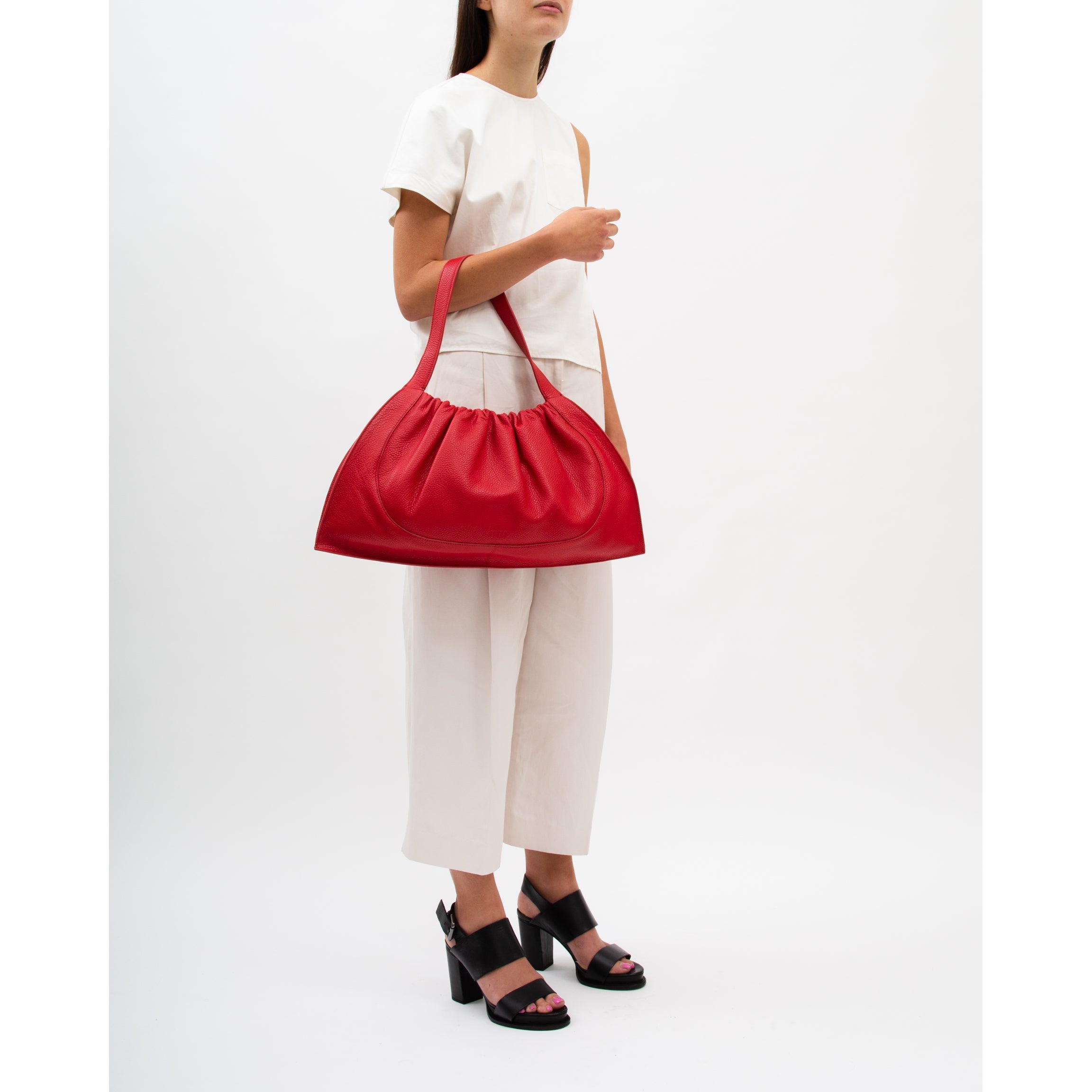 Ana Tote Large Pebble Red