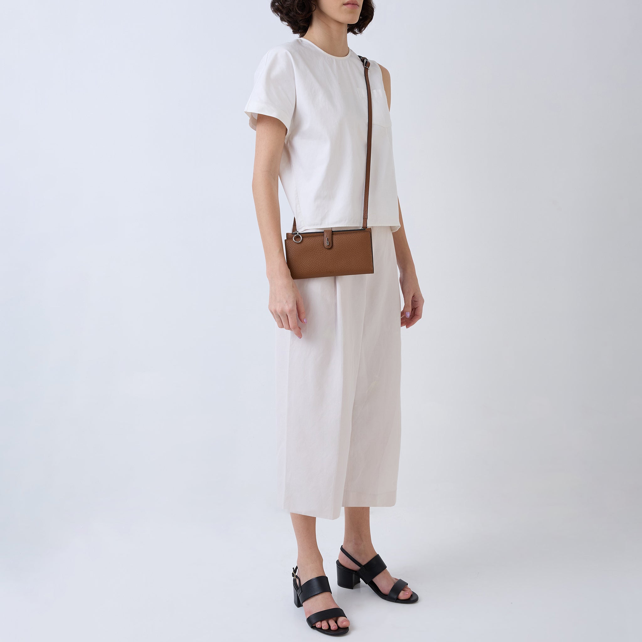 Andrea Wallet Pebble Toast