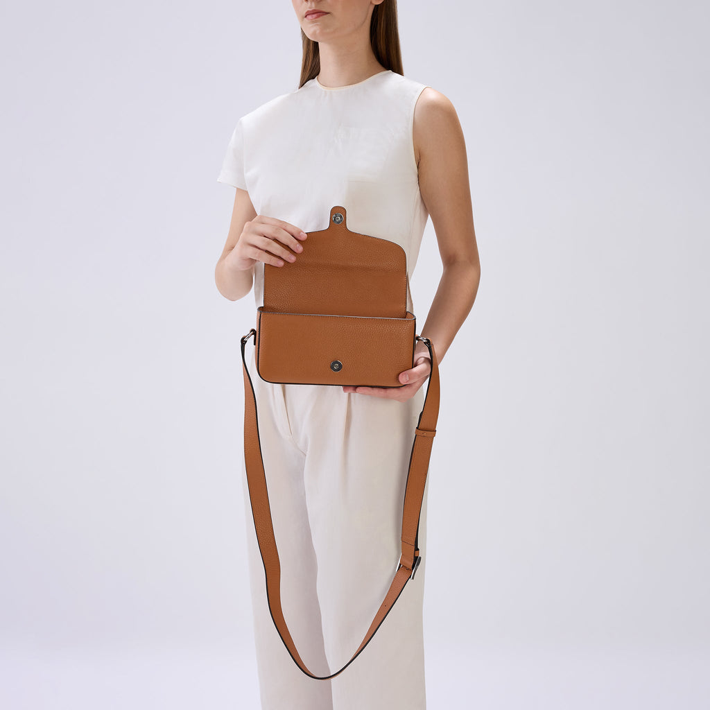 Claudia Crossbody Pebble Clay