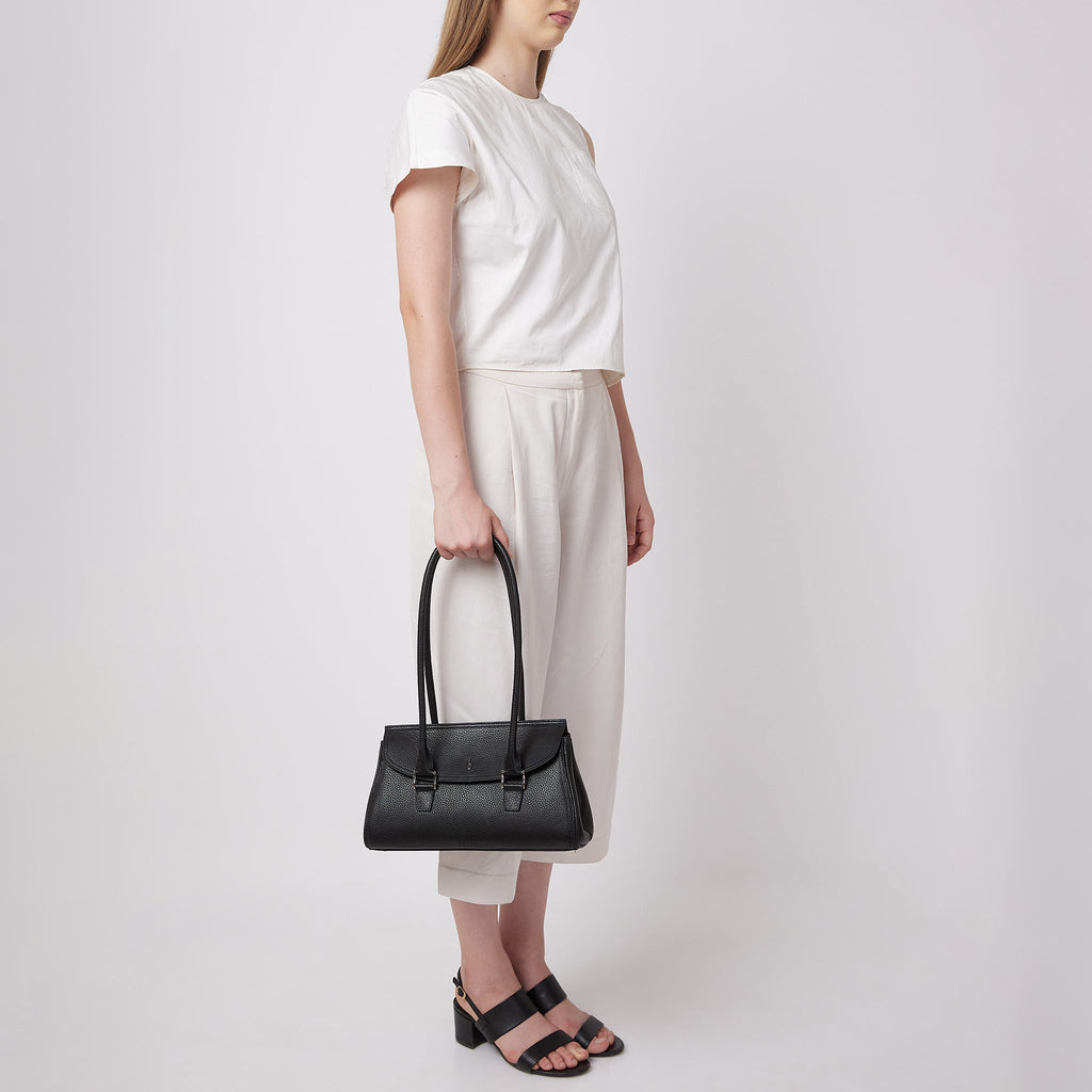 Coco Baguette Pebble Black