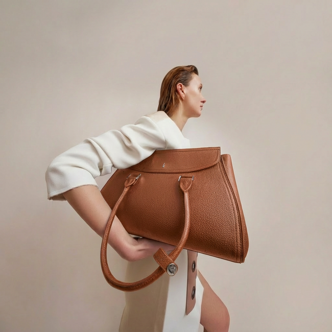 Coco Satchel Large Pebble Clay Main Image