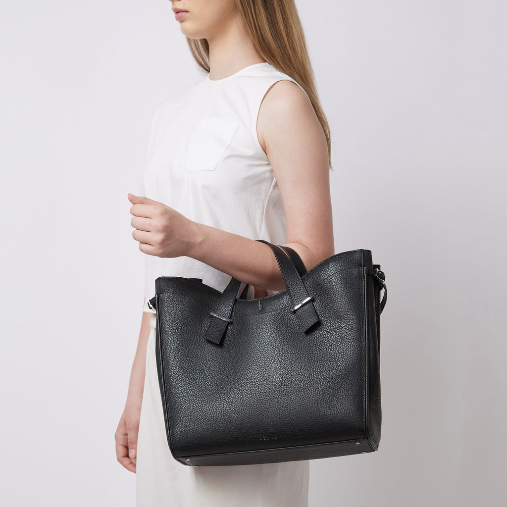 GRETA TOTE PEBBLE BLACK