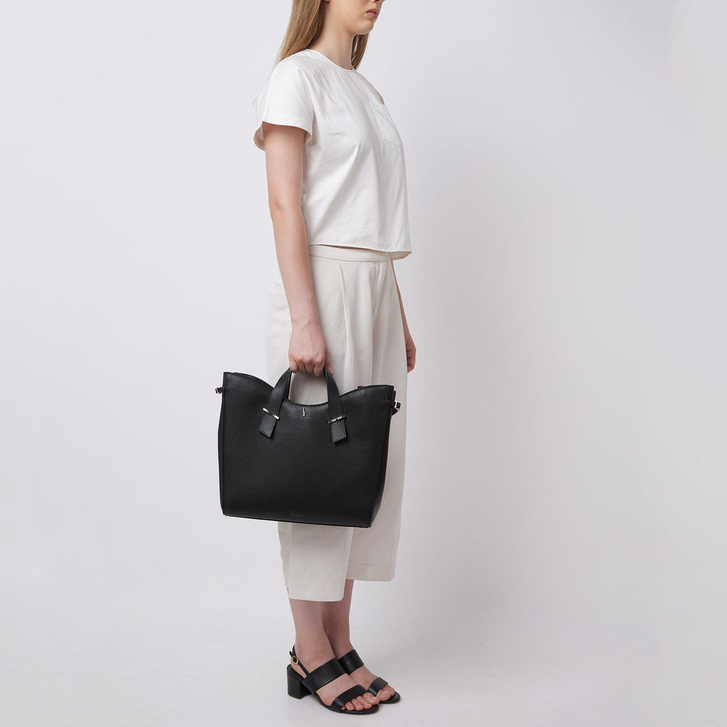 GRETA TOTE PEBBLE BLACK