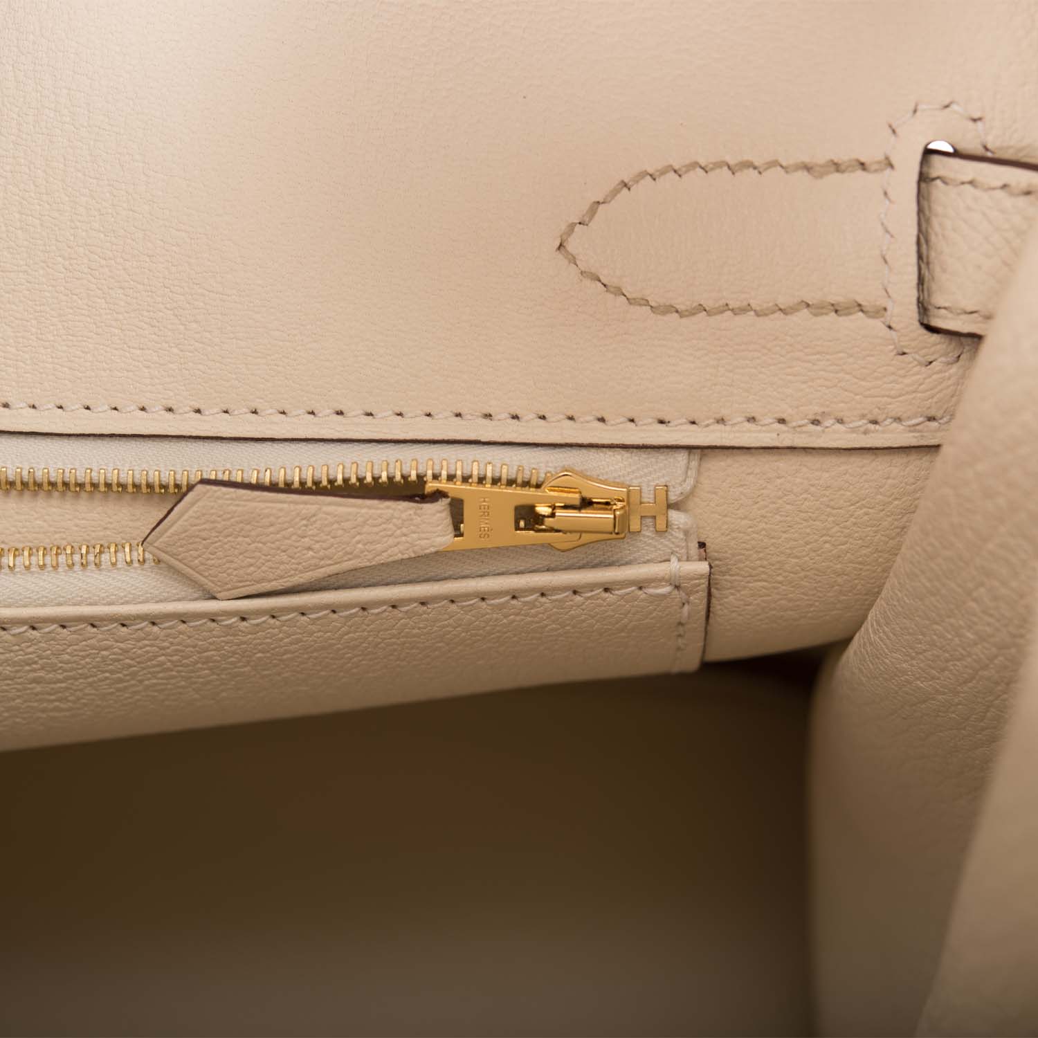 Hermes Birkin 30cm Bi-Color Trench and Craie Epsom Gold Hardware