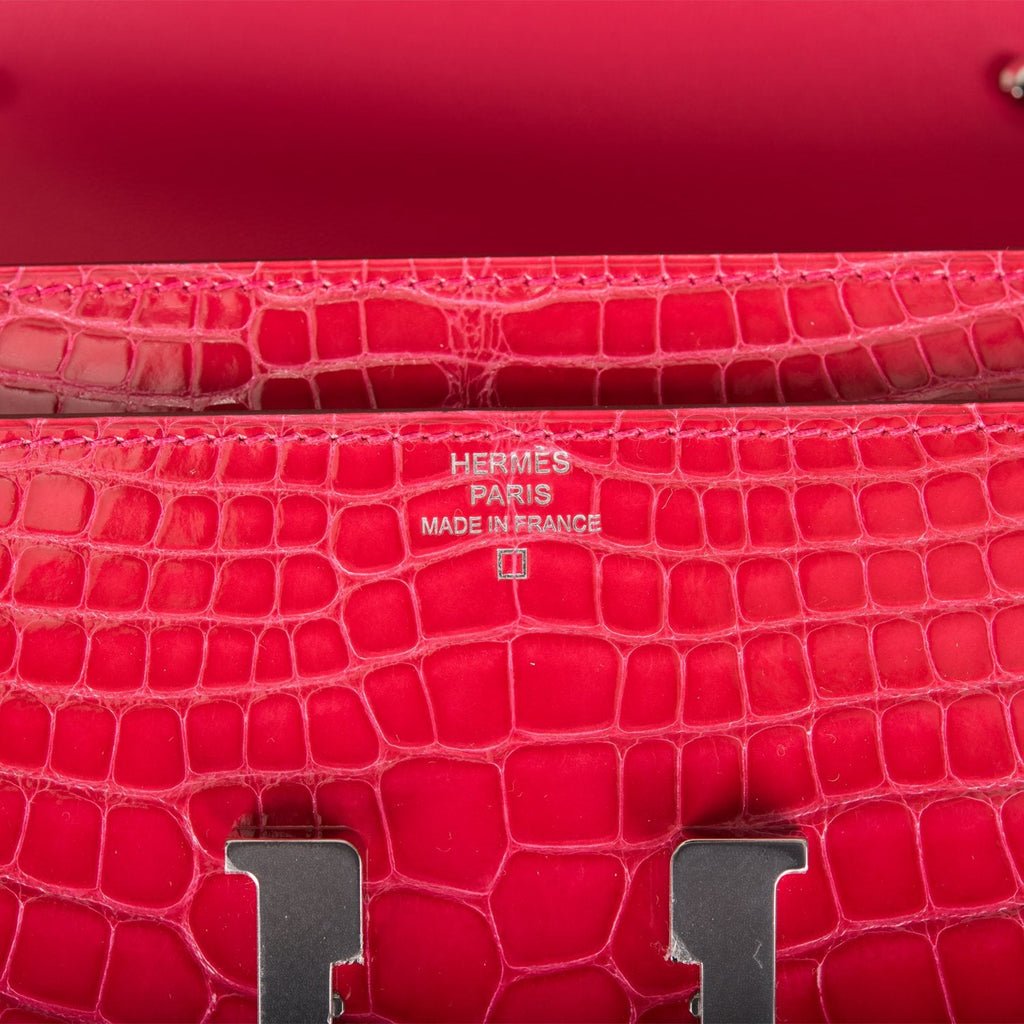 Hermes Rose Extreme Shiny Alligator Constance Wallet To Go Palladium Hardware