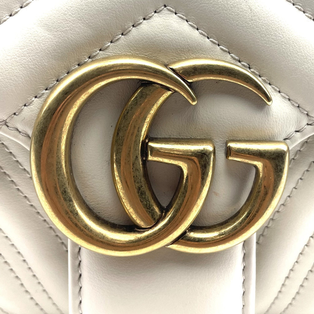 Medium GG Marmont Matelassé Shoulder Bag