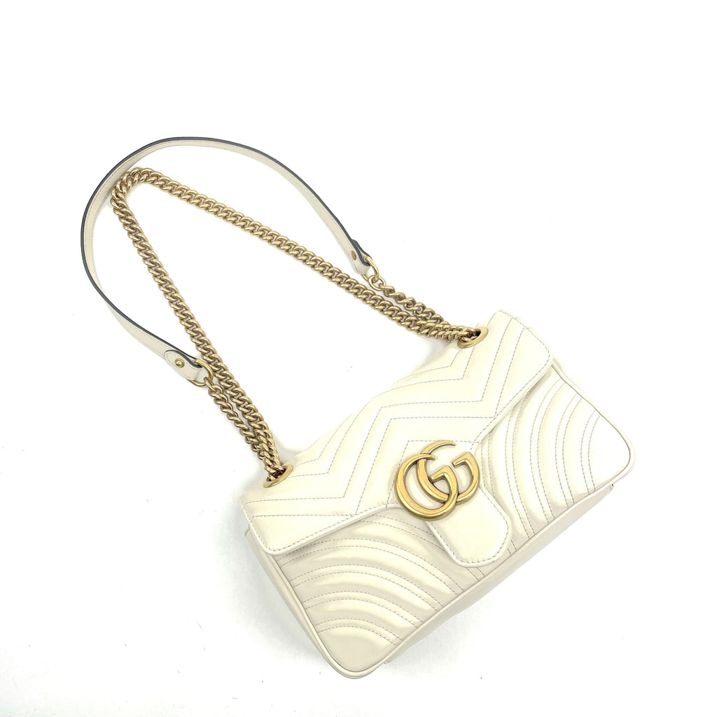 Medium GG Marmont Matelassé Shoulder Bag