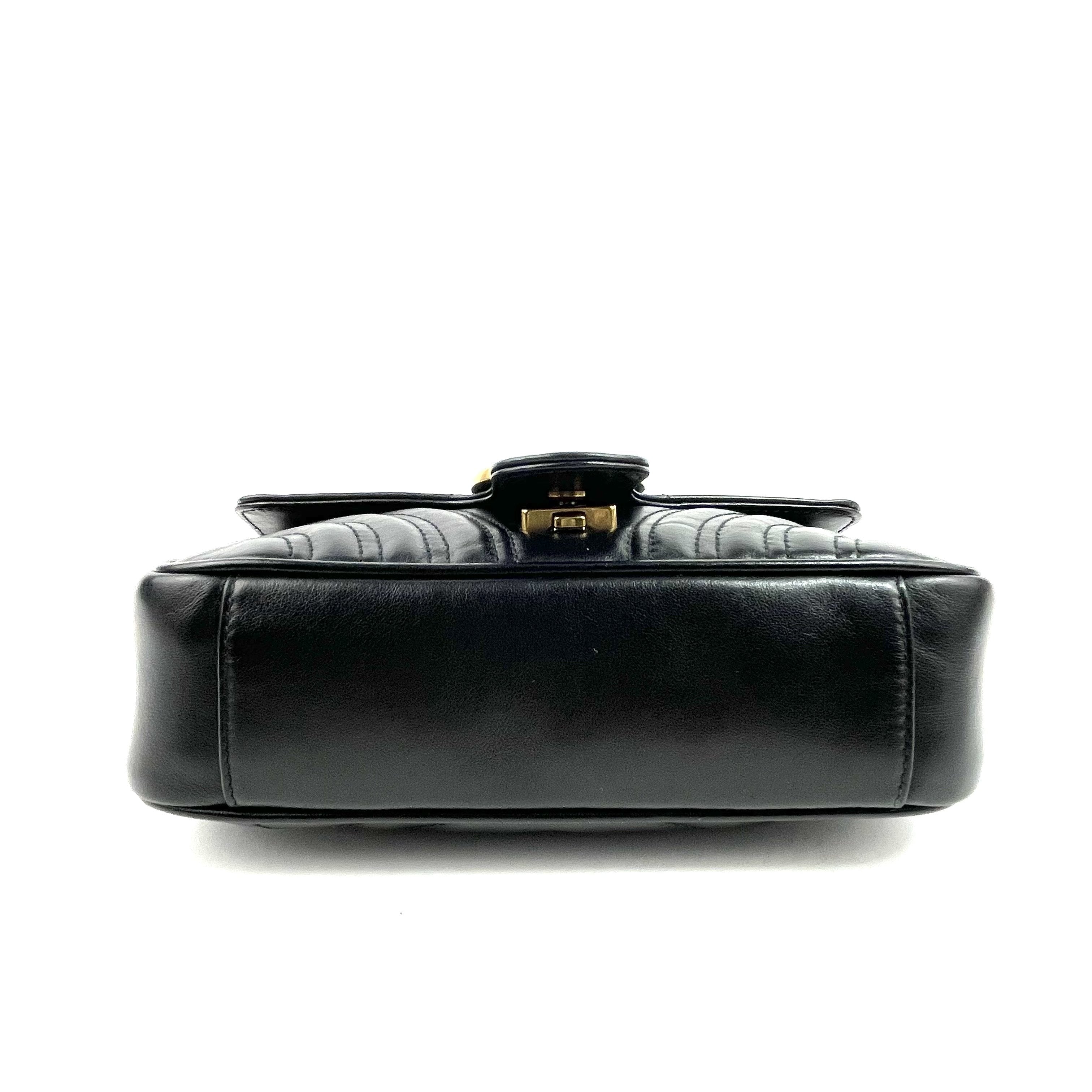 GG Marmont Small Matelassé Shoulder Bag