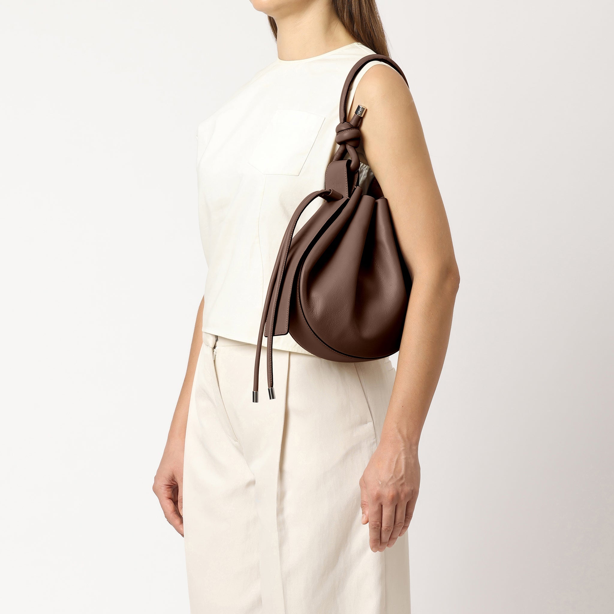 INA BAG MEDIUM PEBBLE CACAO