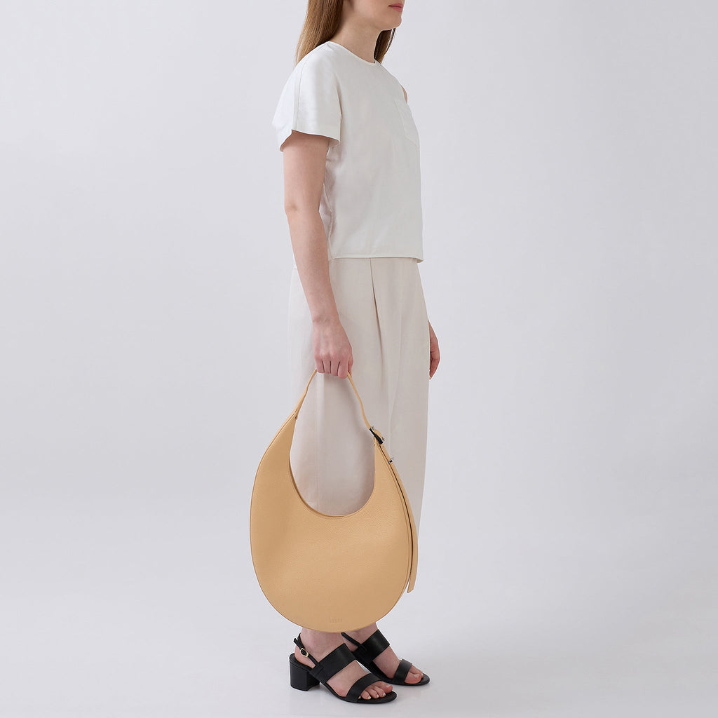 INA CRESCENT BAG LARGE PEBBLE PEACH