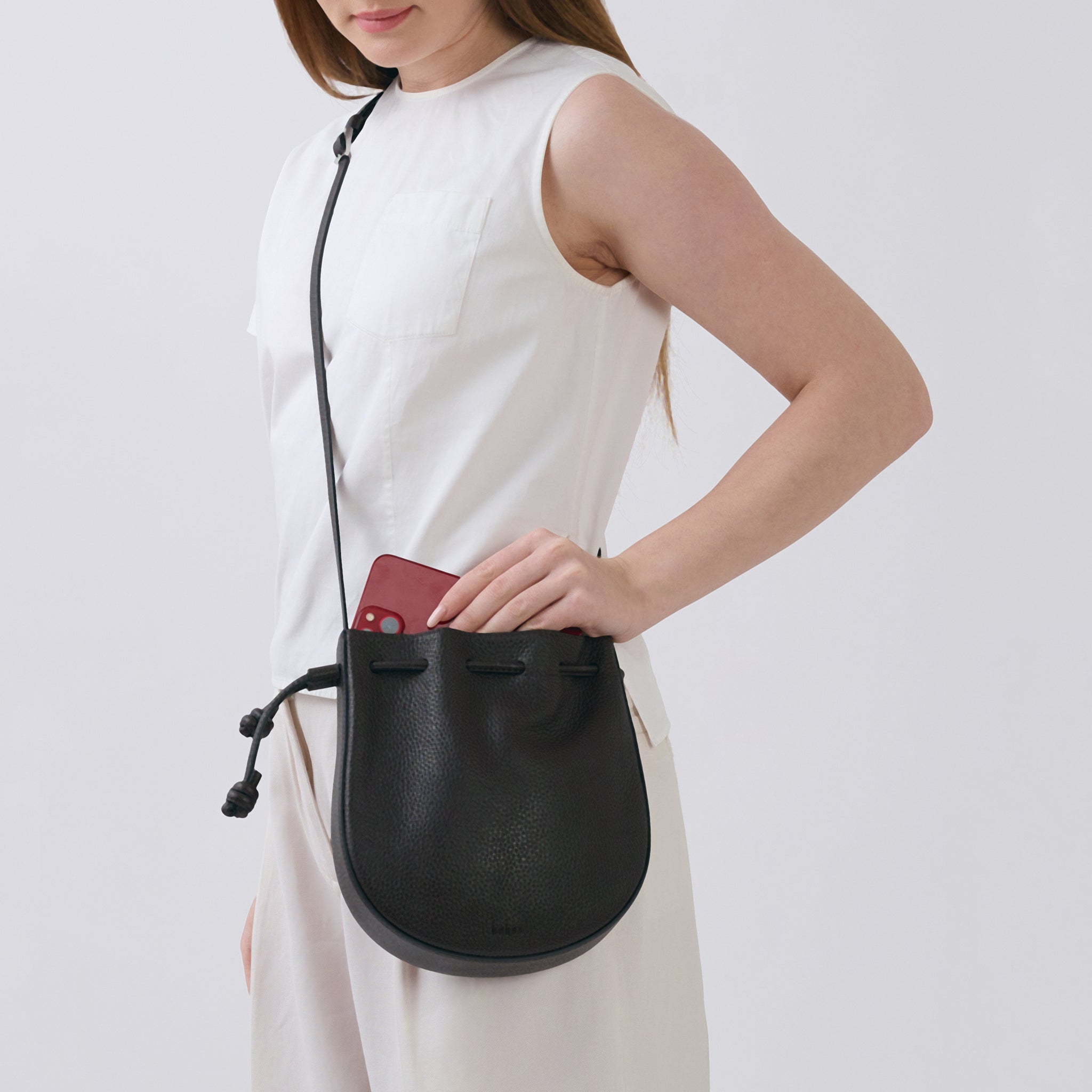 INA MINI CROSSBODY N°2 PEBBLE BLACK