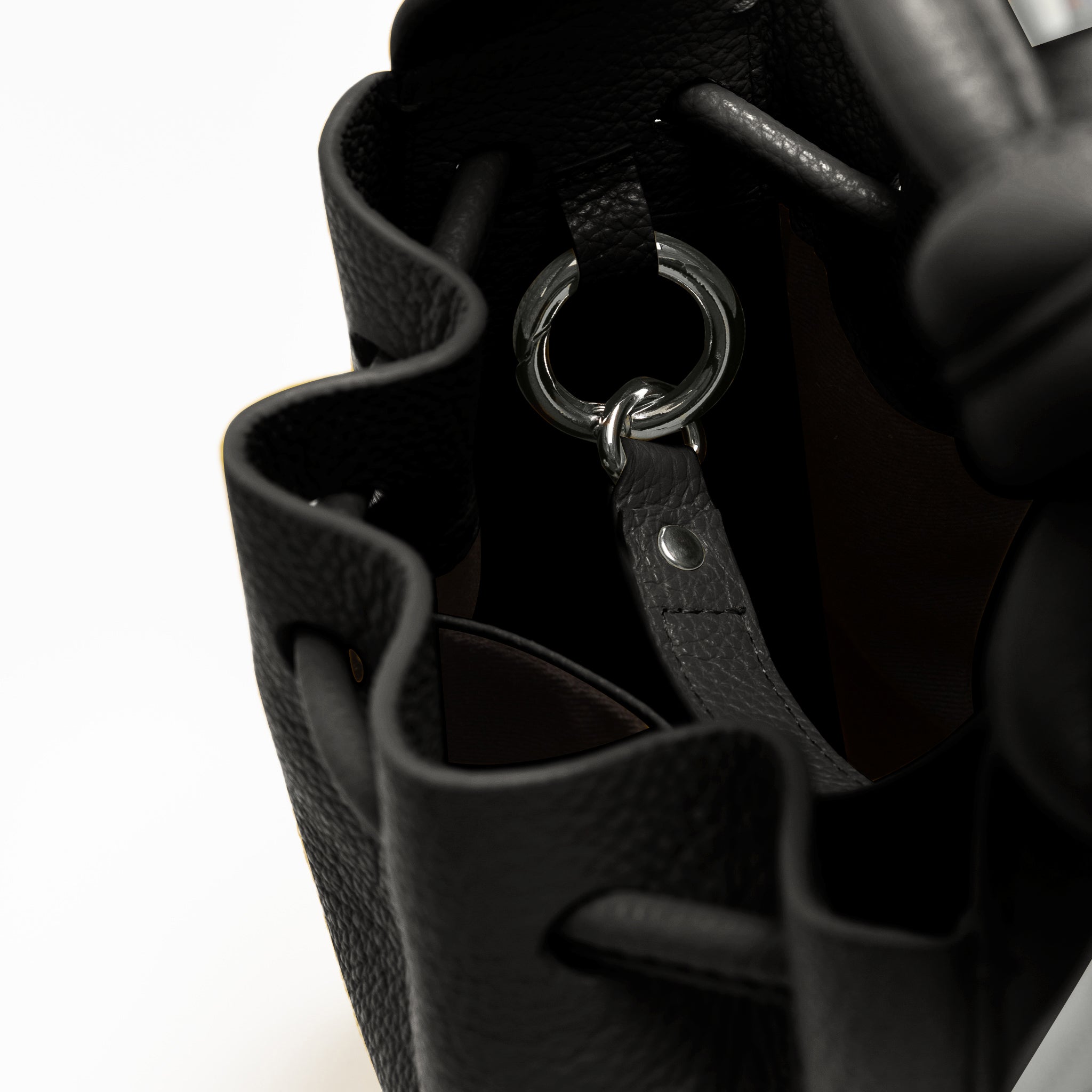 INA MINI CROSSBODY PEBBLE BLACK