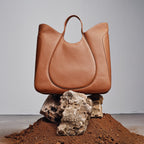 KATRINA TOTE WAVE PEBBLE CLAY