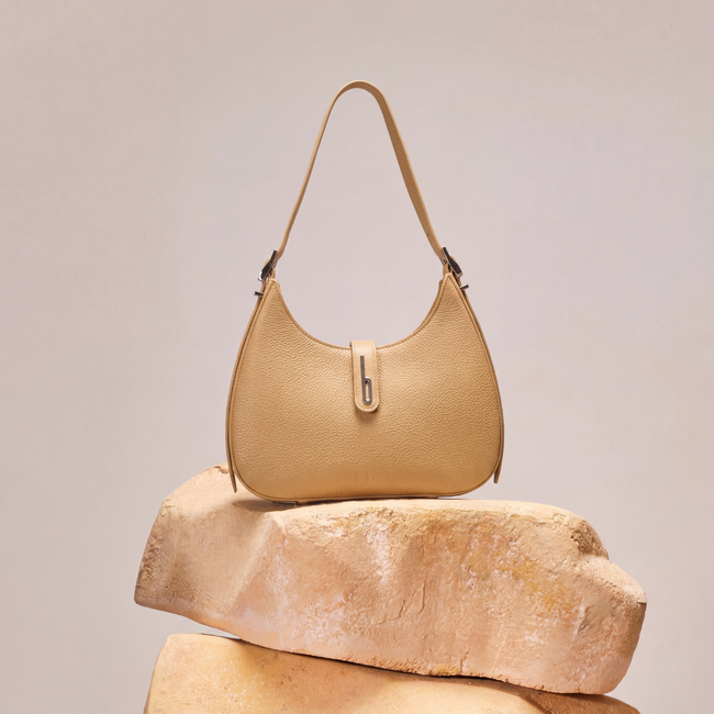 LEENA BAG PEBBLE BISQUE Main Image