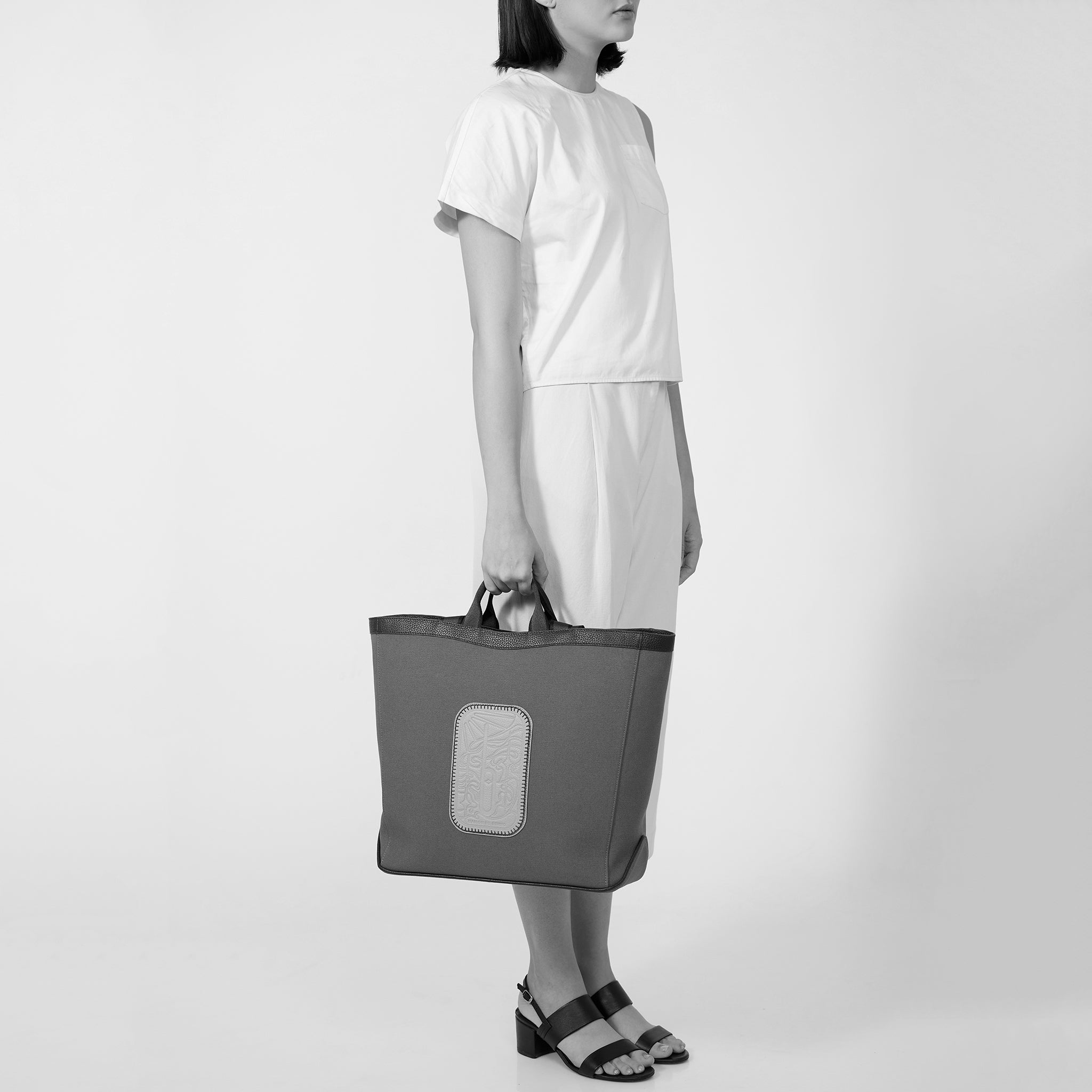 MAISON TOTE LARGE CANVAS CACAO