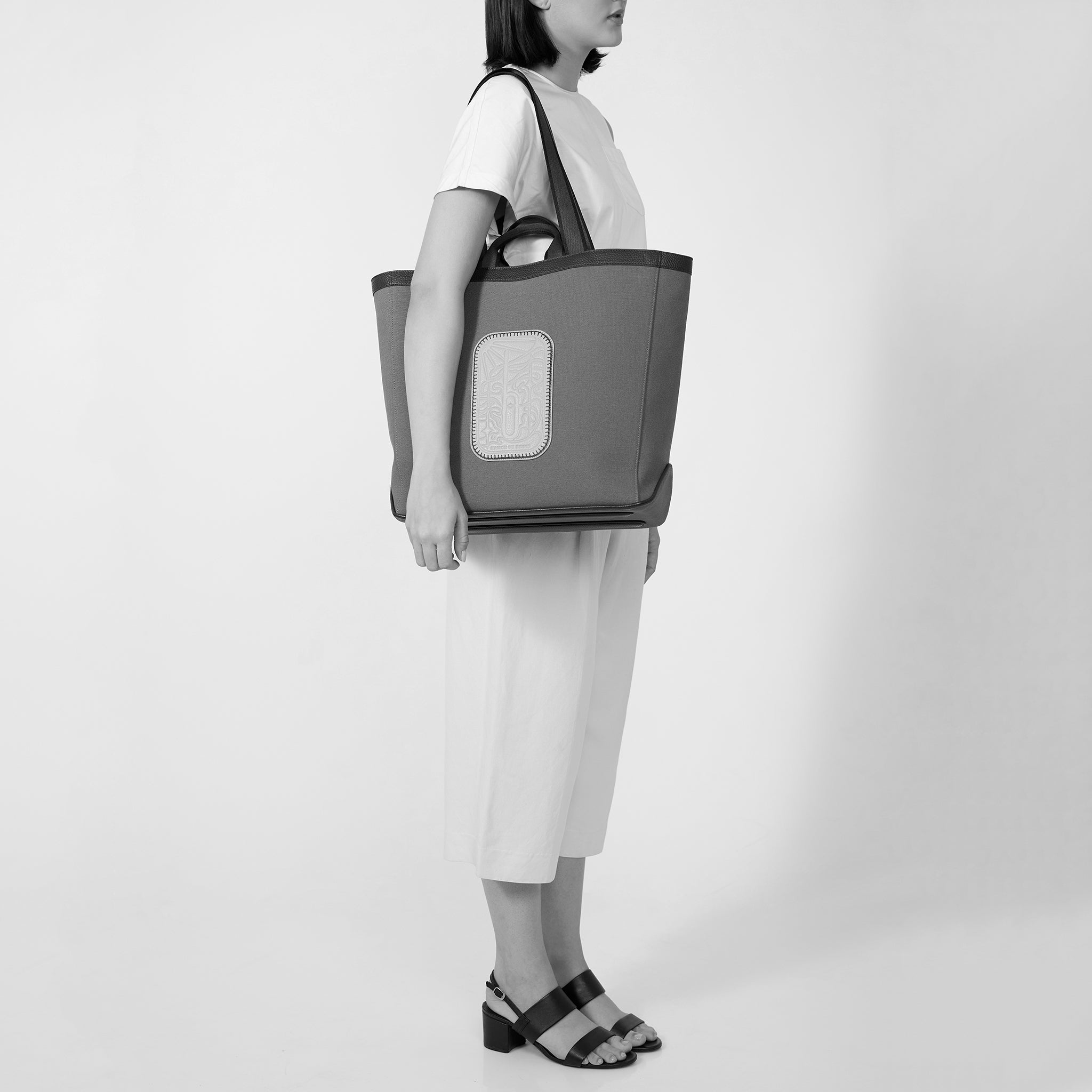 MAISON TOTE LARGE CANVAS CACAO