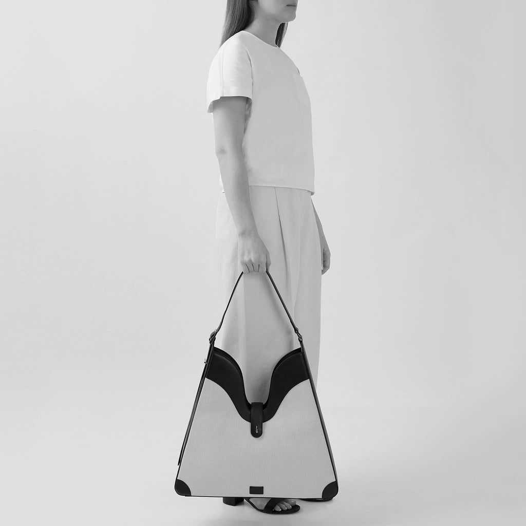 MELINA SHOULDER BAG CANVAS CACAO/BLACK