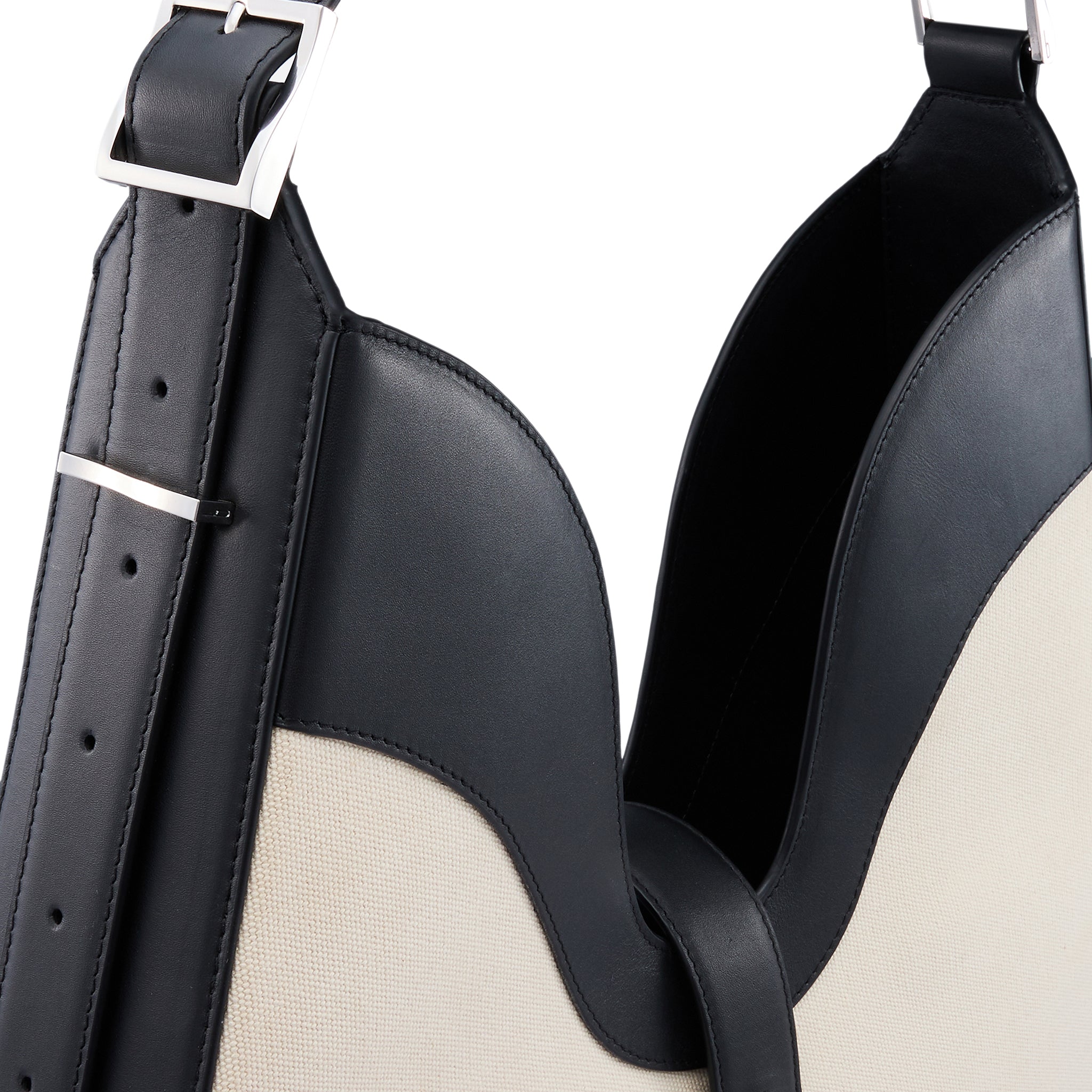 MELINA SHOULDER BAG CANVAS SAND/BLACK