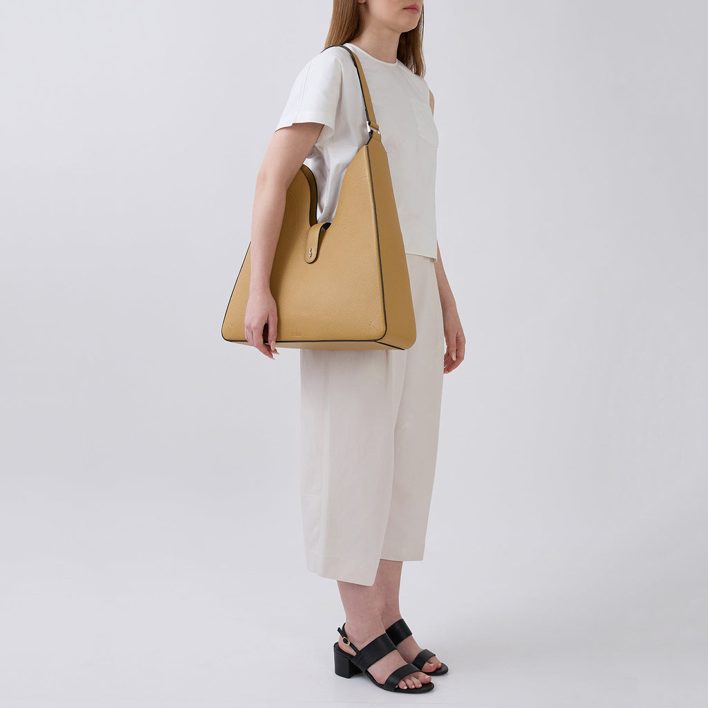 MELINA SHOULDER BAG PEBBLE BISQUE