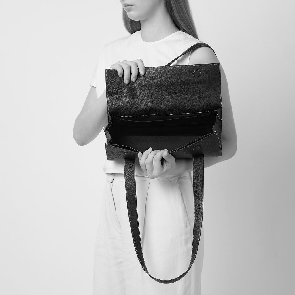 MICHELLE SHOULDER BAG PEBBLE BLACK