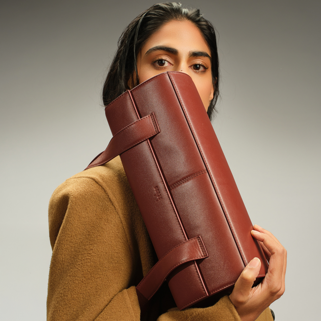 MICHELLE SHOULDER BAG NAPPA BRICK Main Image