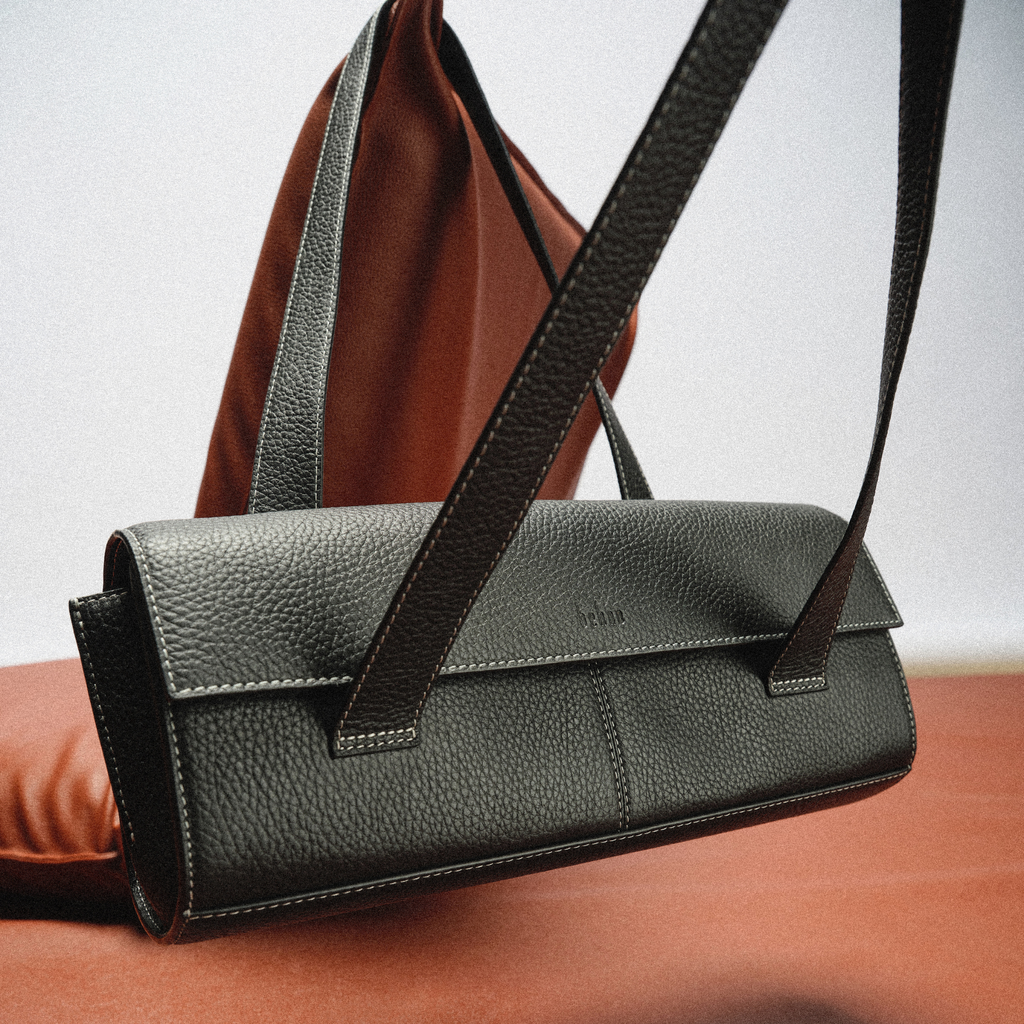 MICHELLE SHOULDER BAG PEBBLE BLACK