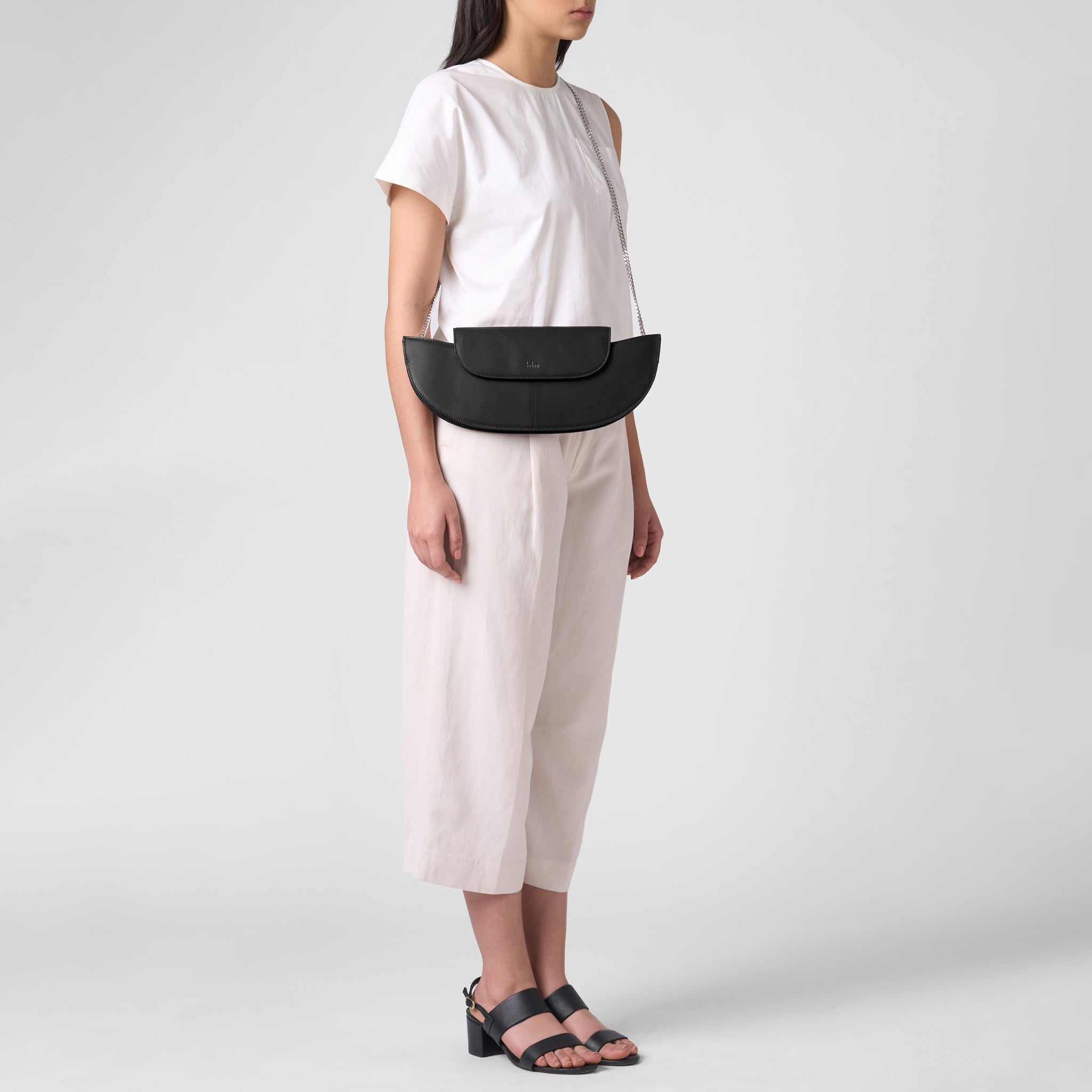 NADIA CLUTCH NAPPA BLACK