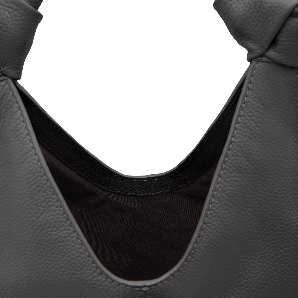 NELLI HOBO LARGE PEBBLE BLACK