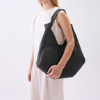 NELLI HOBO LARGE PEBBLE BLACK