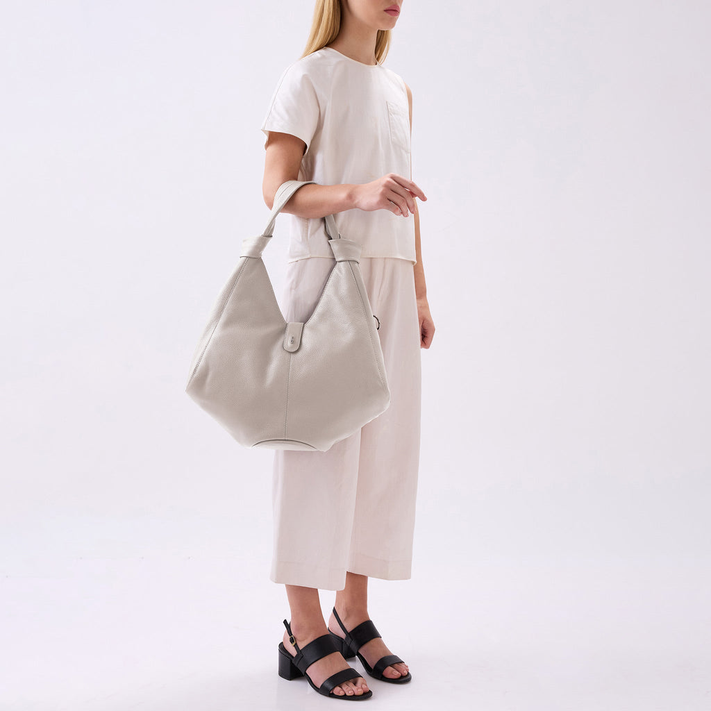 NELLI HOBO LARGE PEBBLE BONE