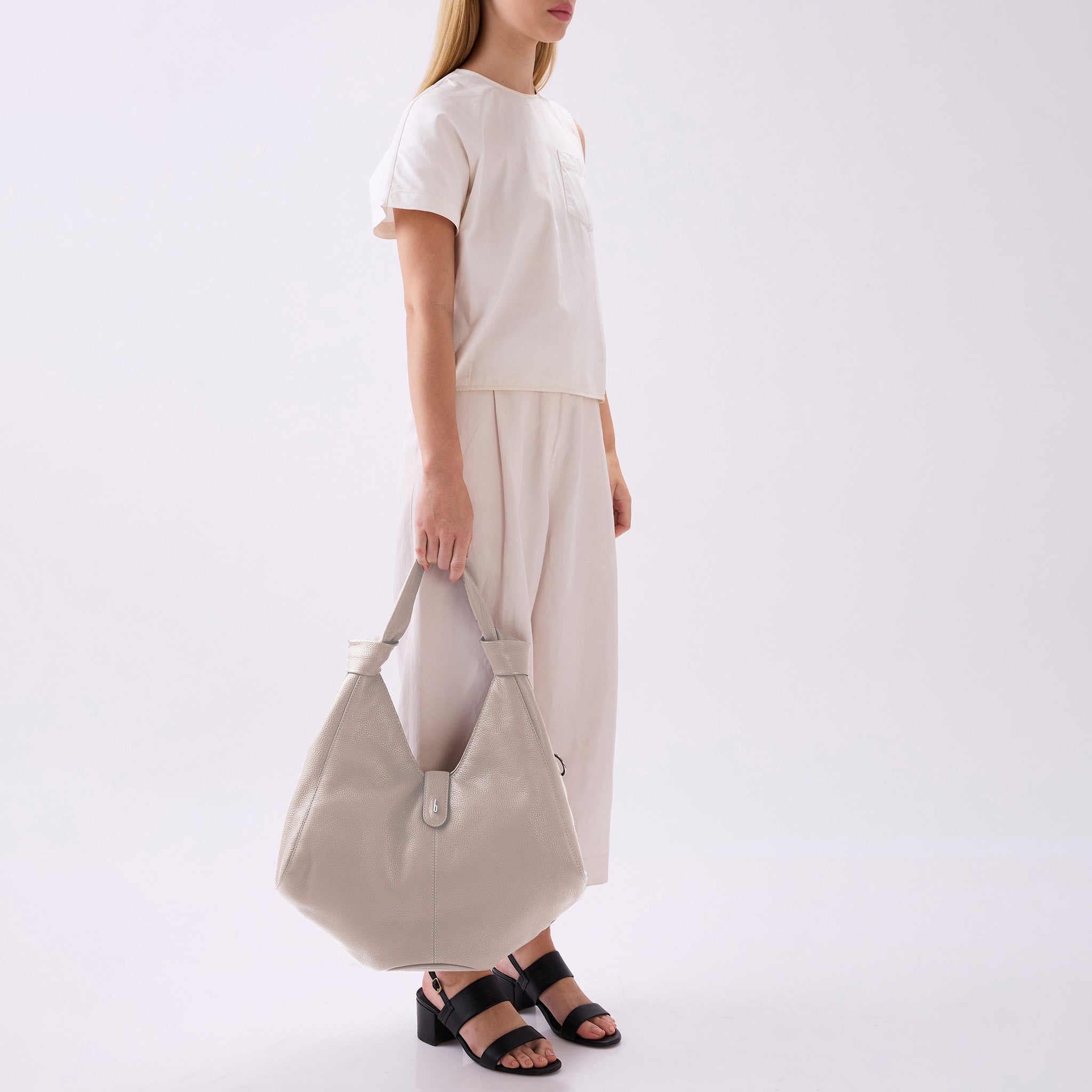 NELLI HOBO LARGE PEBBLE BONE