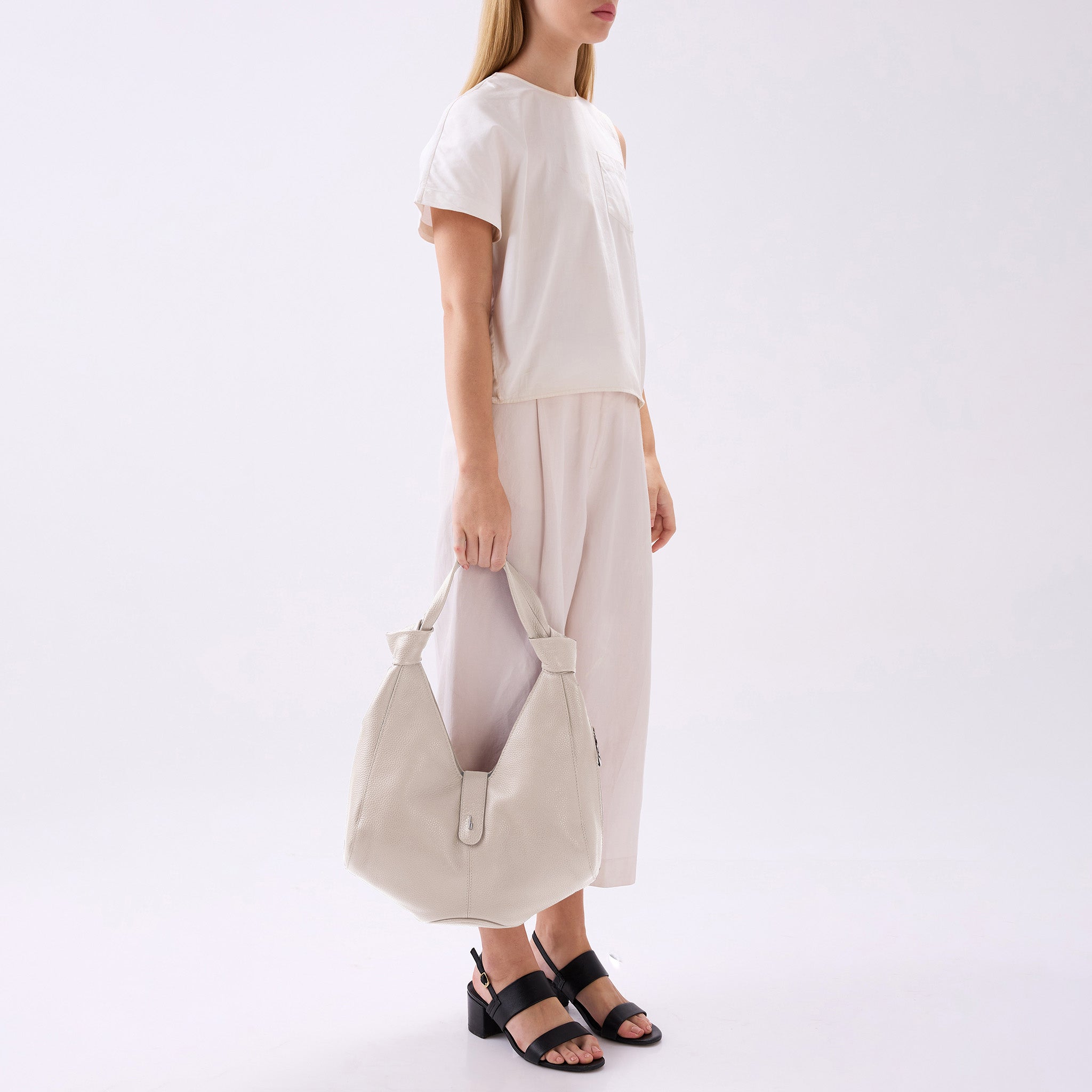 NELLI HOBO PEBBLE BONE