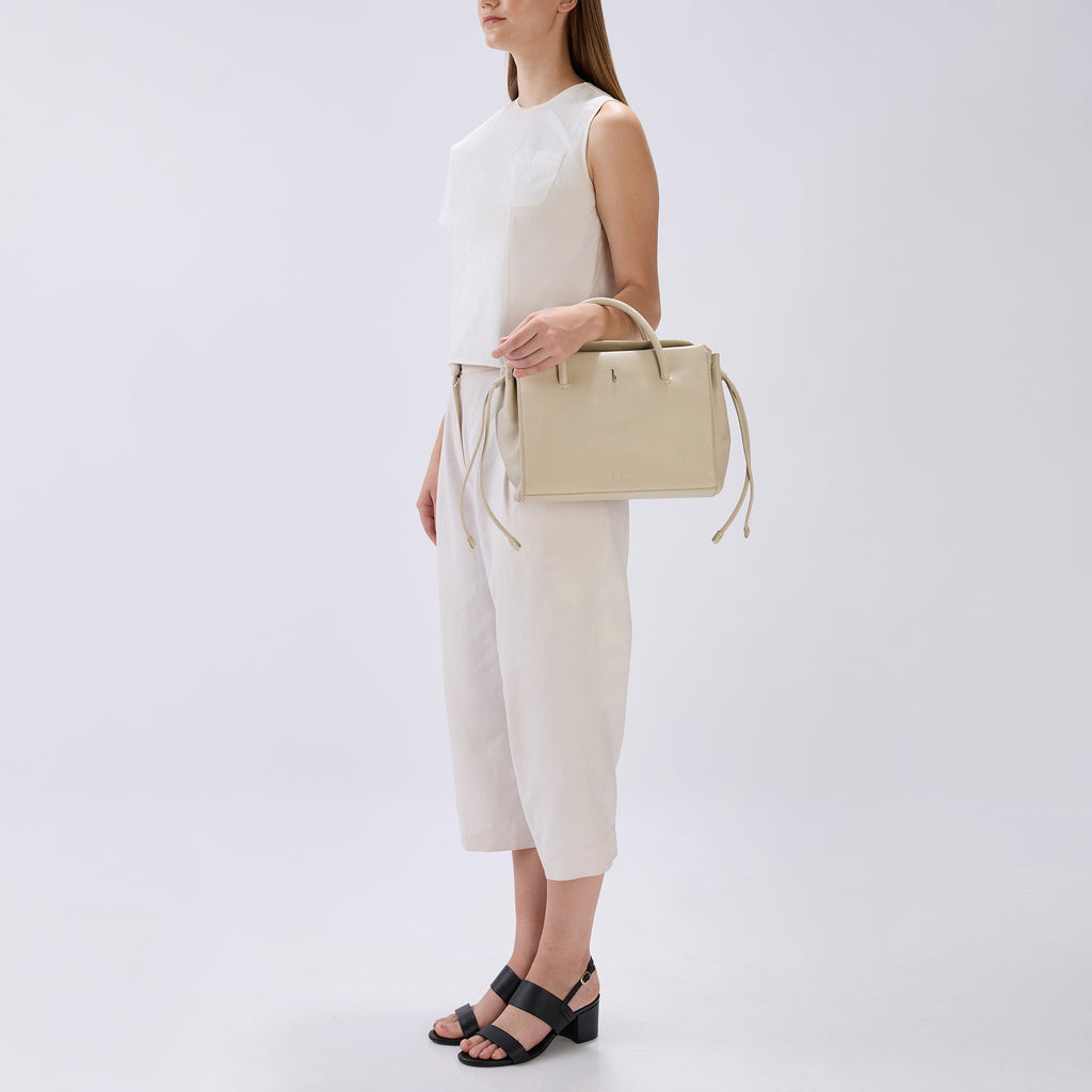 SERENA SATCHEL PEBBLE BONE