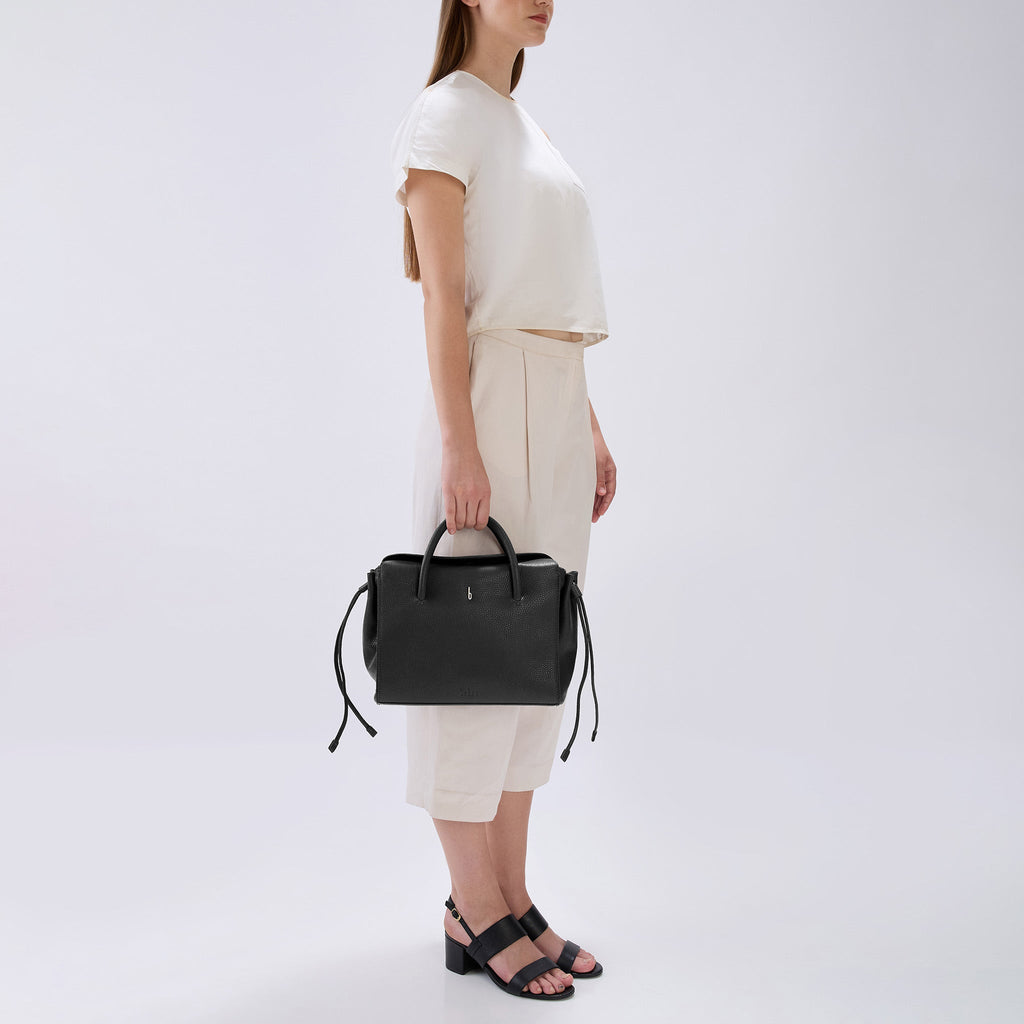 SERENA SATCHEL PEBBLE BLACK
