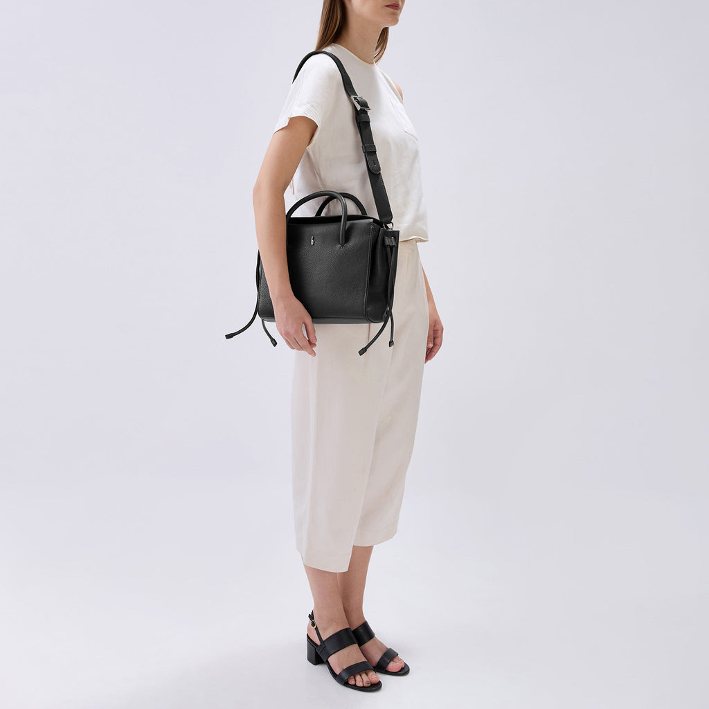 SERENA SATCHEL PEBBLE BLACK
