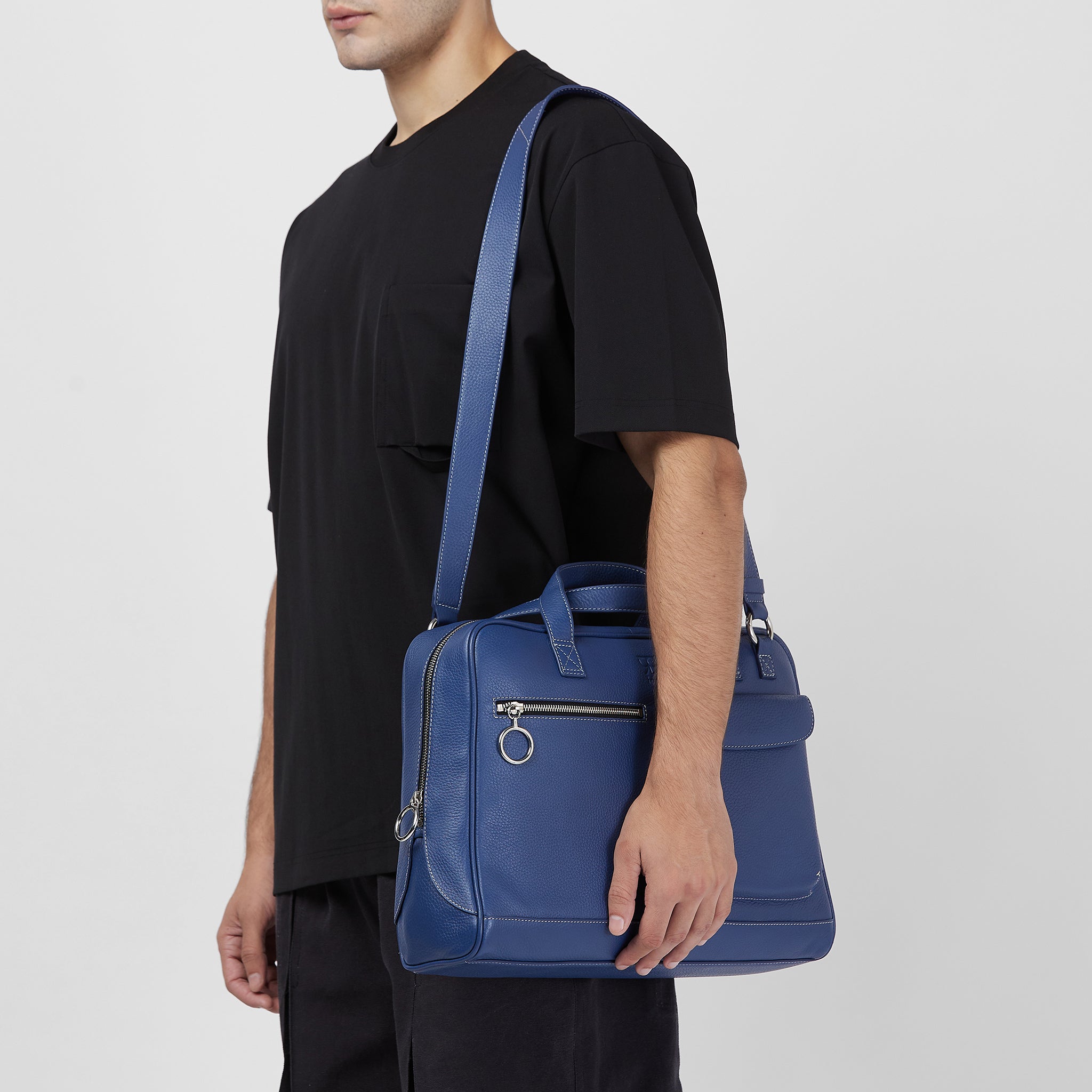 SHIV MESSENGER PEBBLE AEGEAN