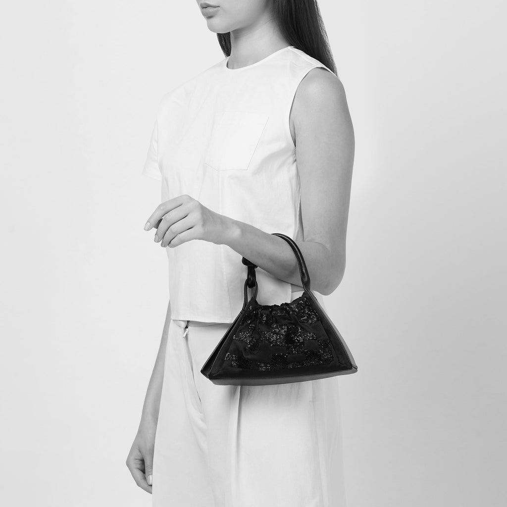 TINA BAGUETTE MINI RUCHED WAVE QUILT BLACK/PURPLE